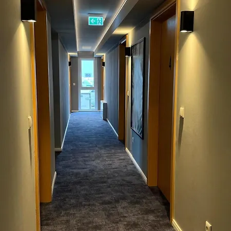 Messe Ξενοδοχείο με διαμερίσματα