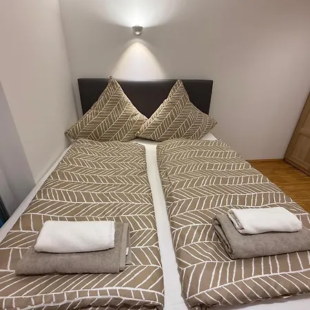Lejlighedshotel Messe 3*